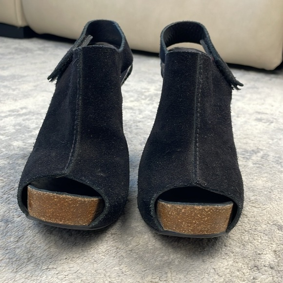 Pedro Garcia Paola Suede Peeptoe Slingback Platform Heels Black Sz 40 - Picture 3 of 16